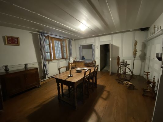 3-4 Chambre du Poele.JPG